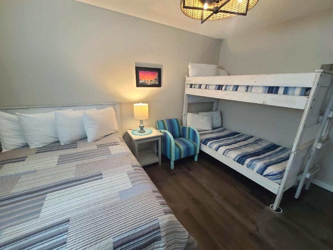 Beautiful 3 Bedroom Beachfront Condo Gulf Shores Exterior photo